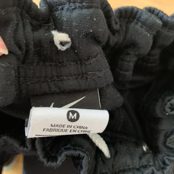 Boys Puma Nike Black Grey Gym Casual Shorts Size XXL - Picture 5 of 6